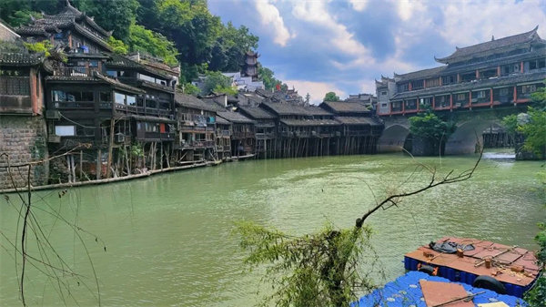 “湘”約鳳凰，相守未來——2022博皓快樂湖南行    -22
