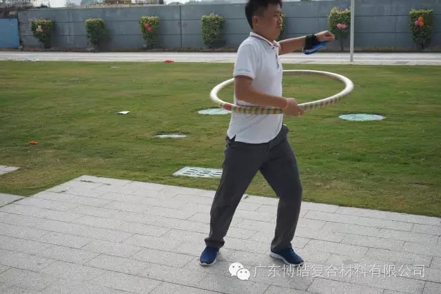 堅(jiān)韌不拔展雄風(fēng)，團(tuán)結(jié)協(xié)作顯氣魄--熱烈慶祝博皓首屆運(yùn)動(dòng)會(huì)隆重召開